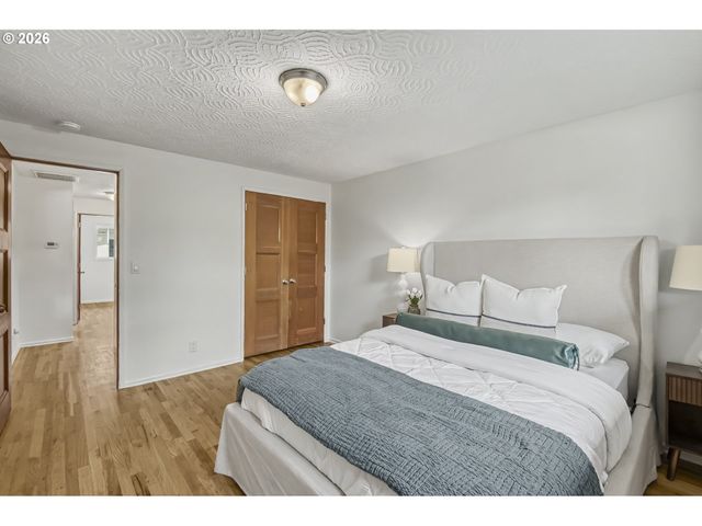 5675 Se JENNINGS Ave, Milwaukie, OR 97267