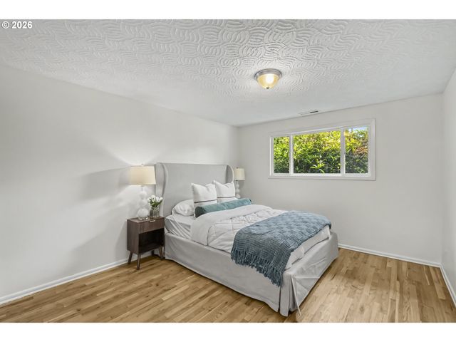 5675 Se JENNINGS Ave, Milwaukie, OR 97267