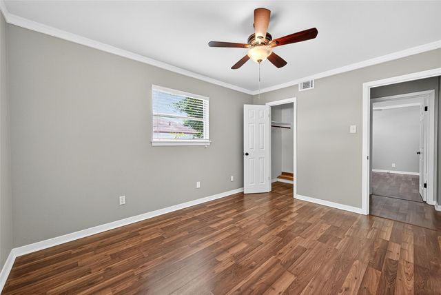 10318 Belfast Road, La Porte, TX 77571