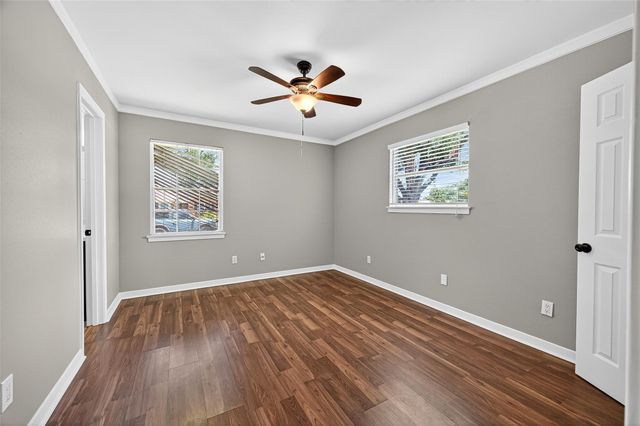 10318 Belfast Road, La Porte, TX 77571