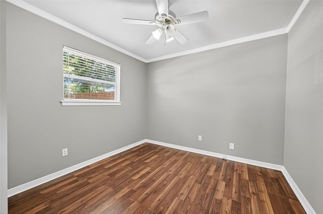 10318 Belfast Road, La Porte, TX 77571