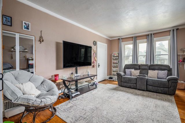 6206 33rd AVENUE, Kenosha, WI 53142