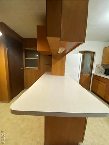 4493 Bessie Avenue, St Louis, MO 63115