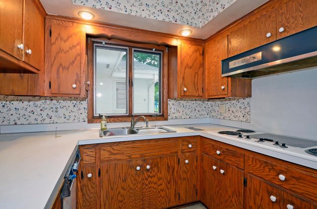6645 Oliver Avenue S, Richfield, MN 55423