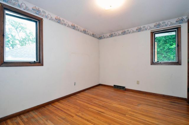 6645 Oliver Avenue S, Richfield, MN 55423