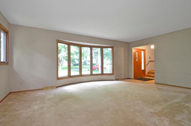 6645 Oliver Avenue S, Richfield, MN 55423