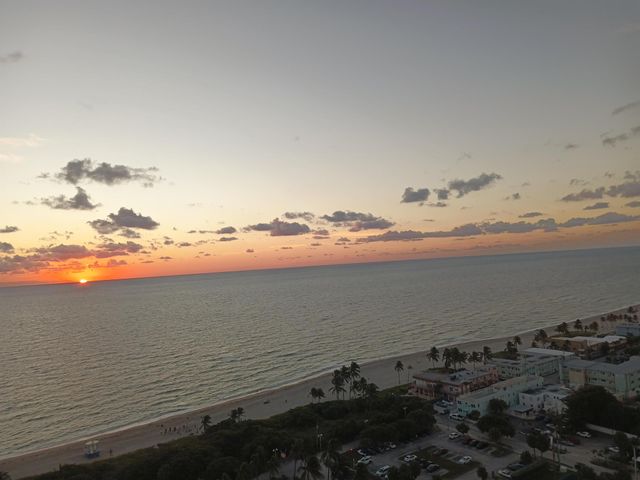 1201 S Ocean Drive 2512s, Hollywood, FL 33019