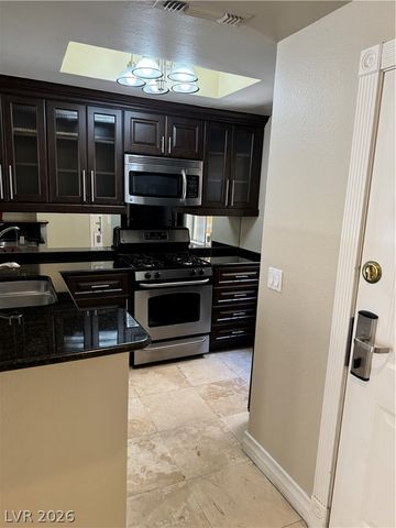 210 East Flamingo Road 228, Las Vegas, NV 89169