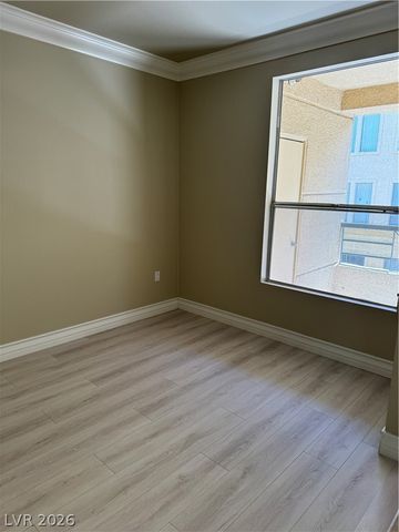 210 East Flamingo Road 228, Las Vegas, NV 89169
