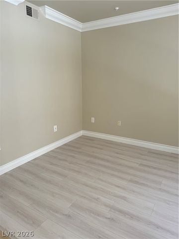 210 East Flamingo Road 228, Las Vegas, NV 89169
