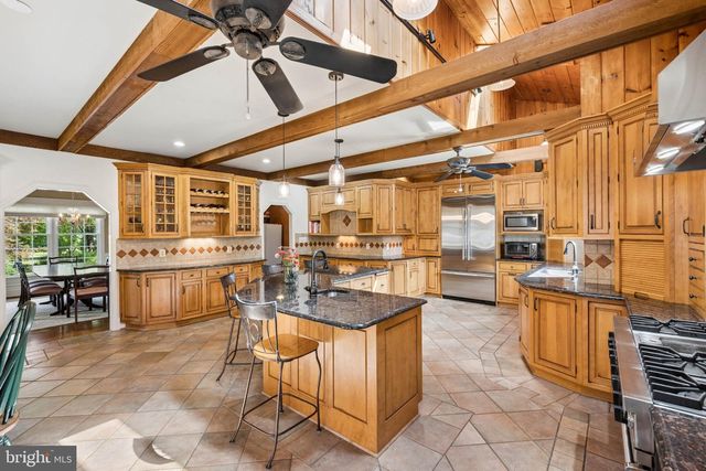 22400 ROLLING HILL LN, Laytonsville, MD 20882