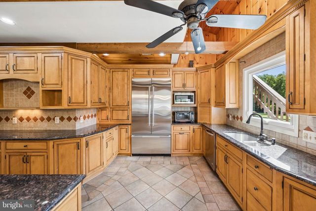 22400 ROLLING HILL LN, Laytonsville, MD 20882