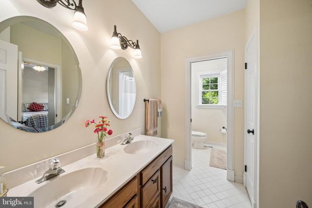 22400 ROLLING HILL LN, Laytonsville, MD 20882