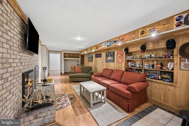 22400 ROLLING HILL LN, Laytonsville, MD 20882