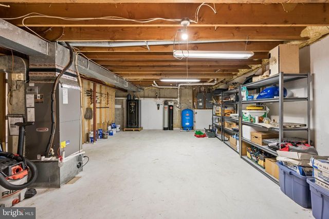 22400 ROLLING HILL LN, Laytonsville, MD 20882