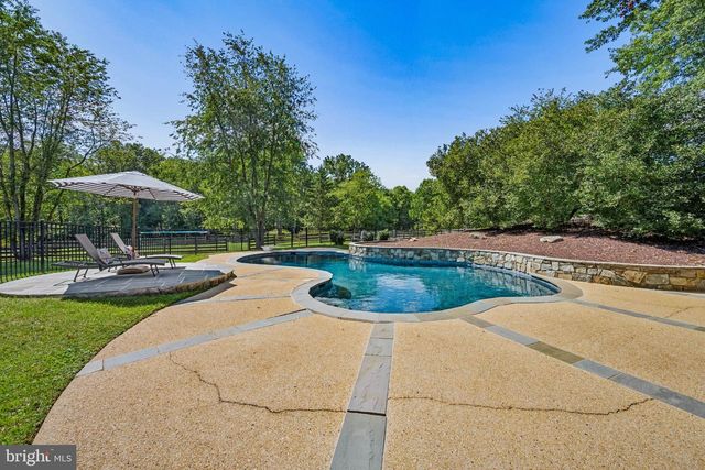 22400 ROLLING HILL LN, Laytonsville, MD 20882