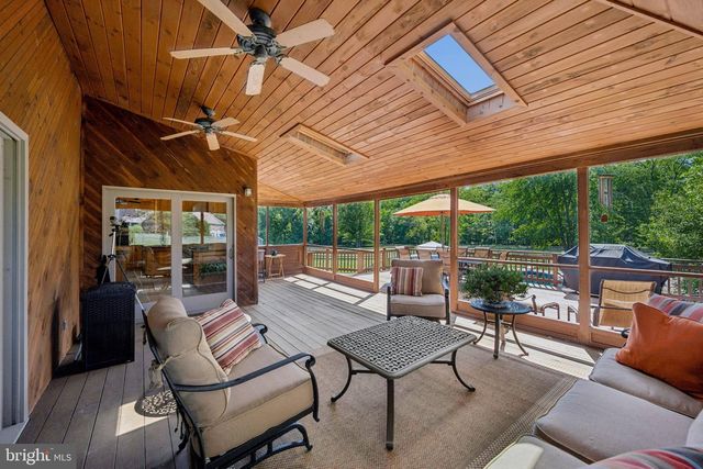 22400 ROLLING HILL LN, Laytonsville, MD 20882