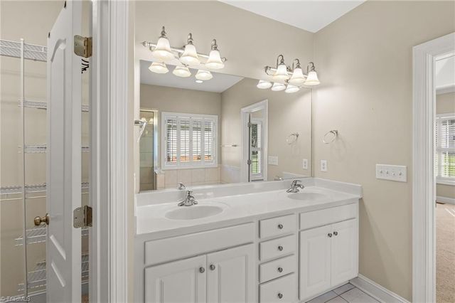 106 Stonegate Court, Reidsville, NC 27320