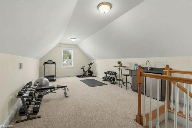 106 Stonegate Court, Reidsville, NC 27320