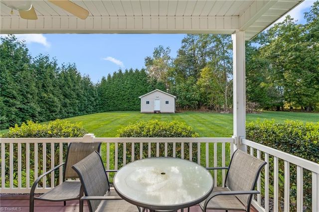106 Stonegate Court, Reidsville, NC 27320