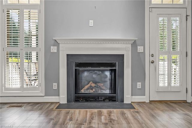 106 Stonegate Court, Reidsville, NC 27320