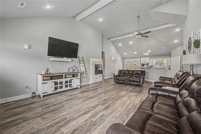 455 Windgate Road, Farmington, AR 72730