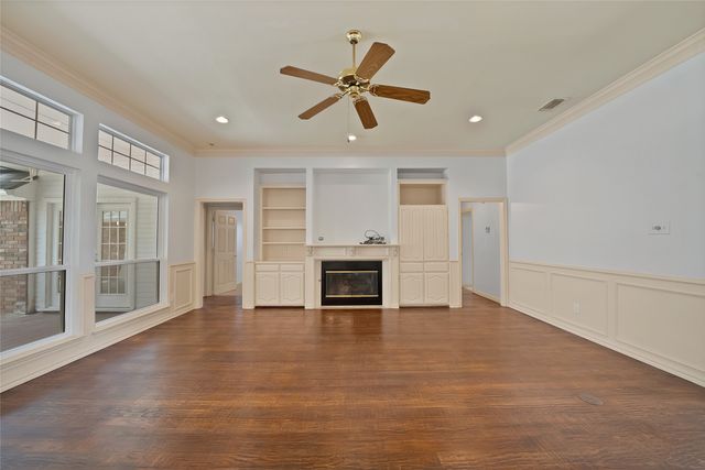 2930 Woodland Hills Drive, Grapevine, TX 76051