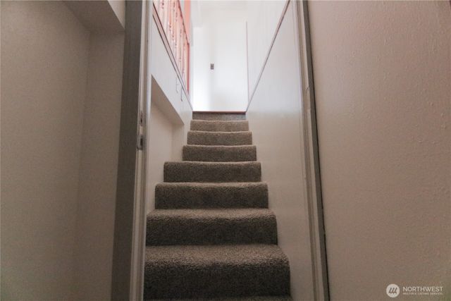 6825 S Lawrence Street, Tacoma, WA 98409