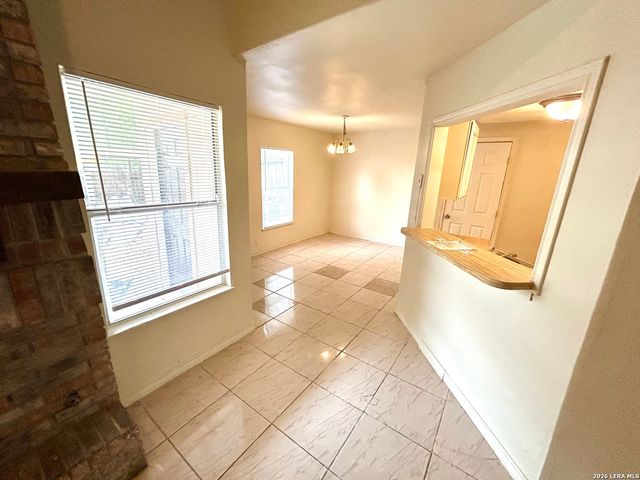 6815 Stockport, San Antonio, TX 78239