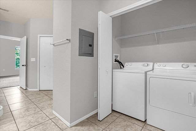 107 VISTA VERDI CIRCLE 213, Lake Mary, FL 32746