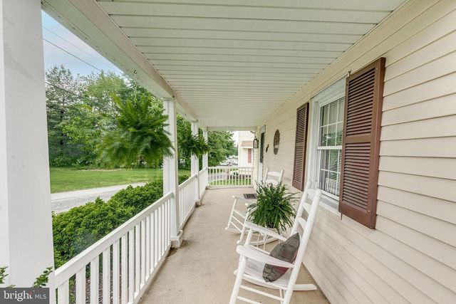 8 KREIDER AVENUE, Willow Street, PA 17584