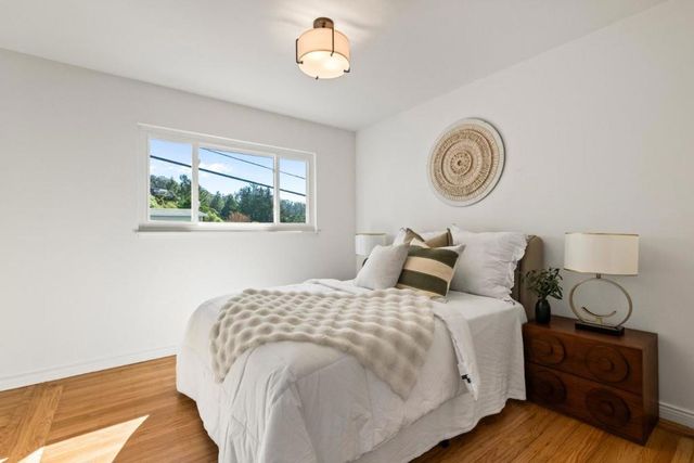 1135 Valencia Way, Pacifica, CA 94044