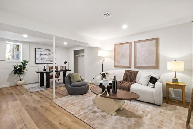 1135 Valencia Way, Pacifica, CA 94044