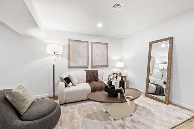 1135 Valencia Way, Pacifica, CA 94044