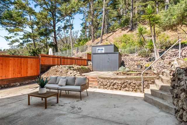 1135 Valencia Way, Pacifica, CA 94044