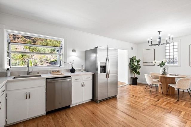 1135 Valencia Way, Pacifica, CA 94044