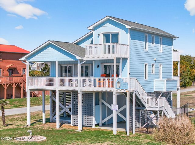 2502 E Dolphin Drive, Oak Island, NC 28465