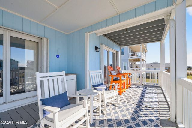 2502 E Dolphin Drive, Oak Island, NC 28465