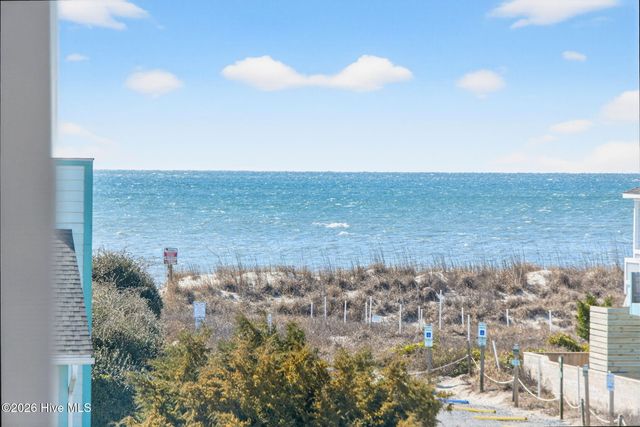 2502 E Dolphin Drive, Oak Island, NC 28465