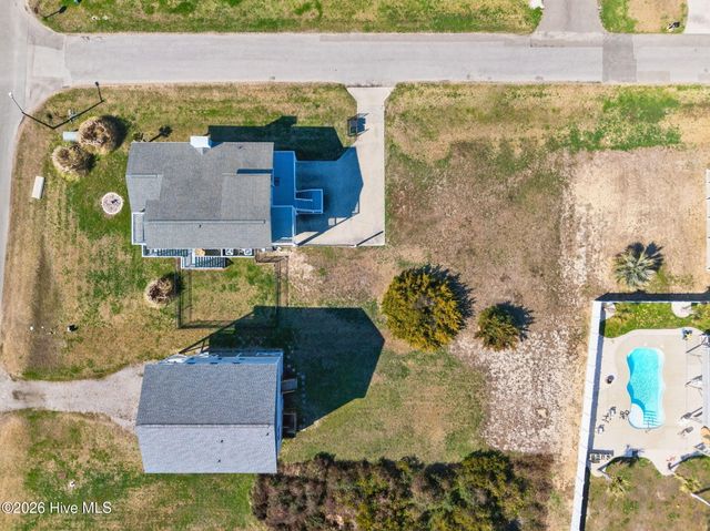 2502 E Dolphin Drive, Oak Island, NC 28465