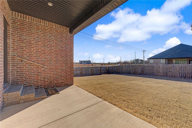 550 Piper Lane, Centerton, AR 72719