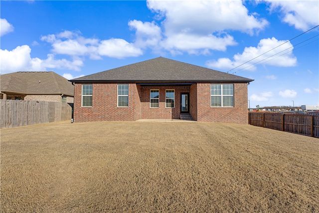 550 Piper Lane, Centerton, AR 72719