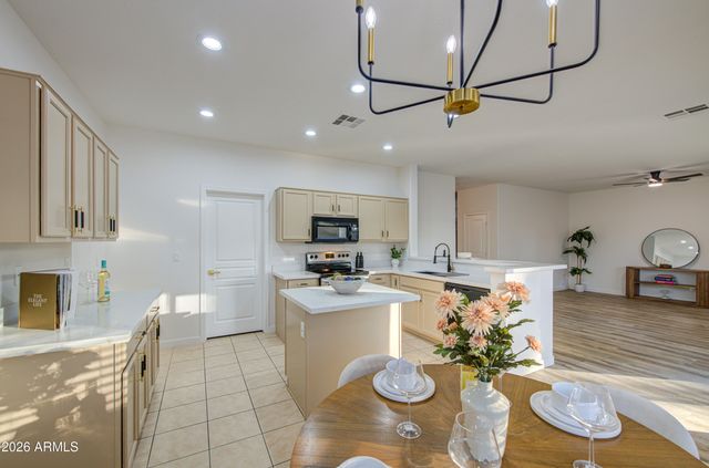 15510 N 169TH Avenue, Surprise, AZ 85388