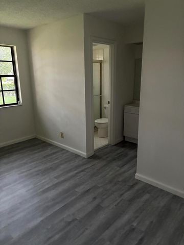 4720 OAK TERRACE Drive, Greenacres, FL 33463
