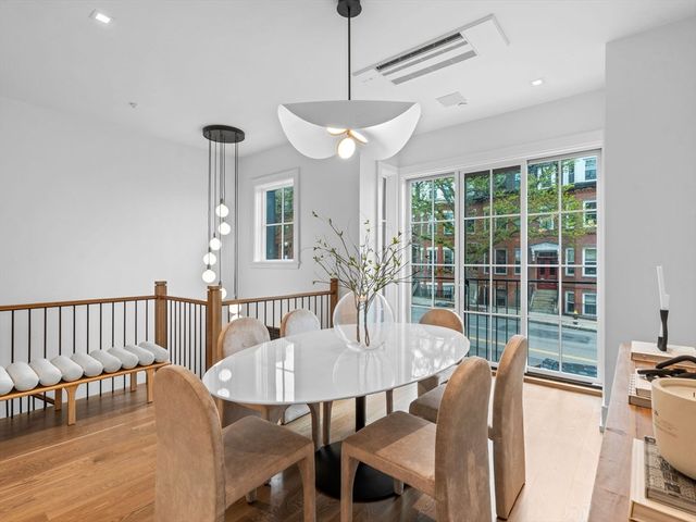 559 East Broadway 559, Boston, MA 02127