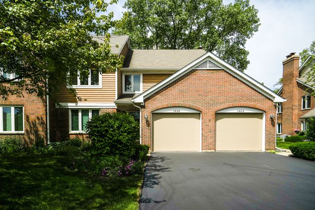 1608 E Clayton Court 1608, Arlington Heights, IL 60004