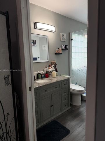 400 Somerset Way, Weston, FL 33326