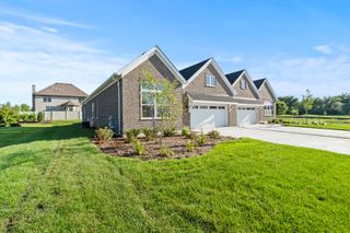 16520 Kayla Drive, Lemont, IL 60439