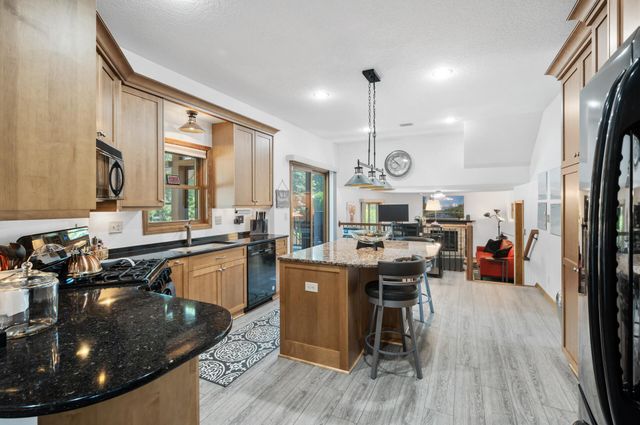 1416 Pinefield Court, White Bear Lake, MN 55110