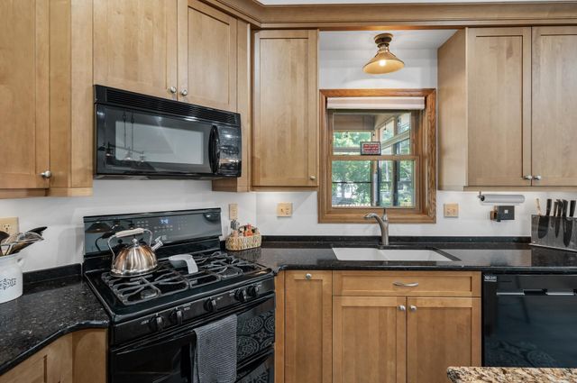 1416 Pinefield Court, White Bear Lake, MN 55110